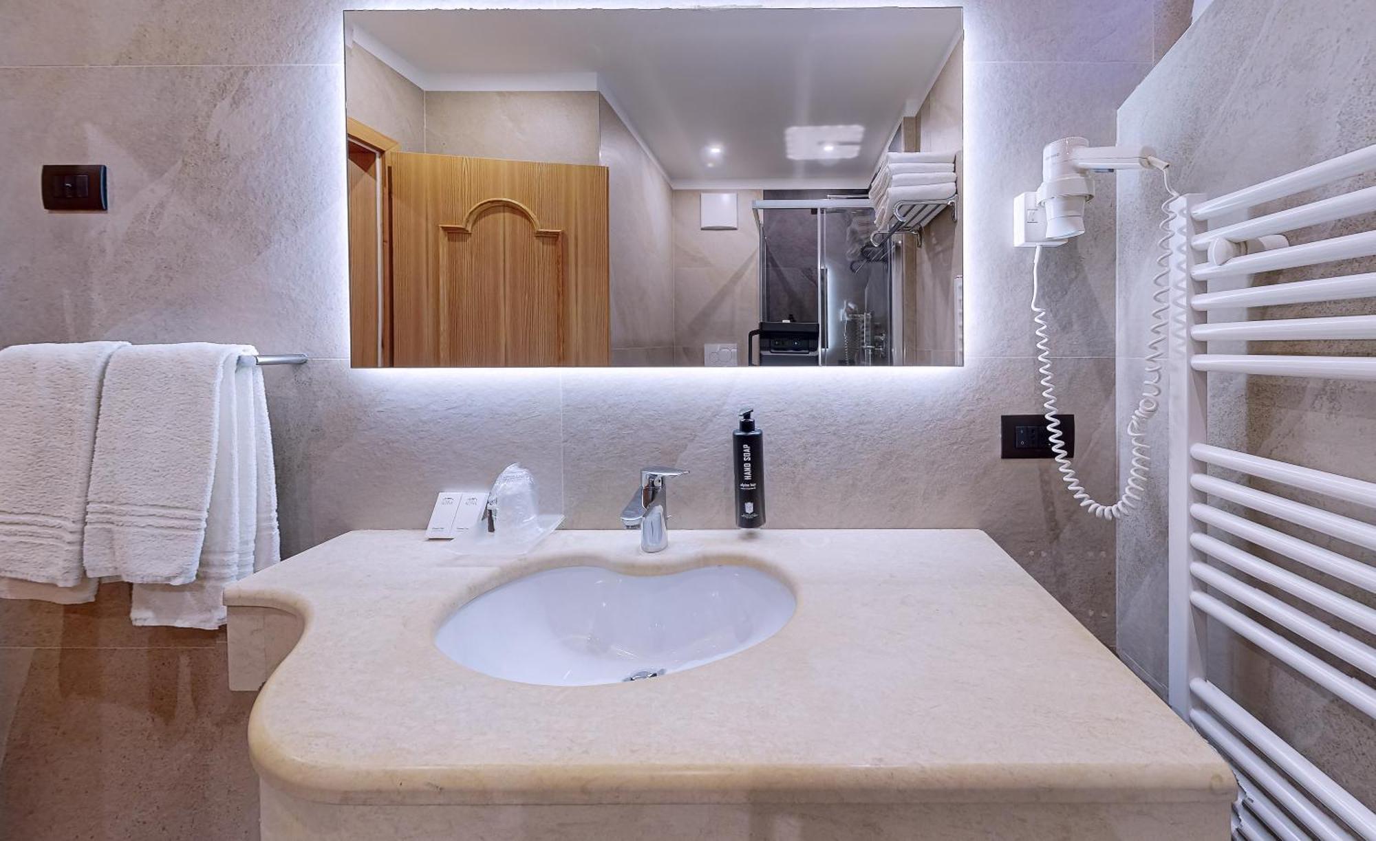 פולגרידה Hotel Madonna Delle Nevi מראה חיצוני תמונה